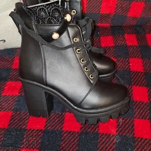 Black Chunky Heel Ankle Boots